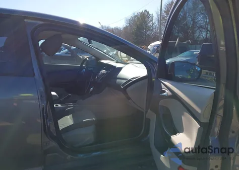 2012 Ford Focus Se from USA, damaged, VIN 1FAHP3K26CL273211